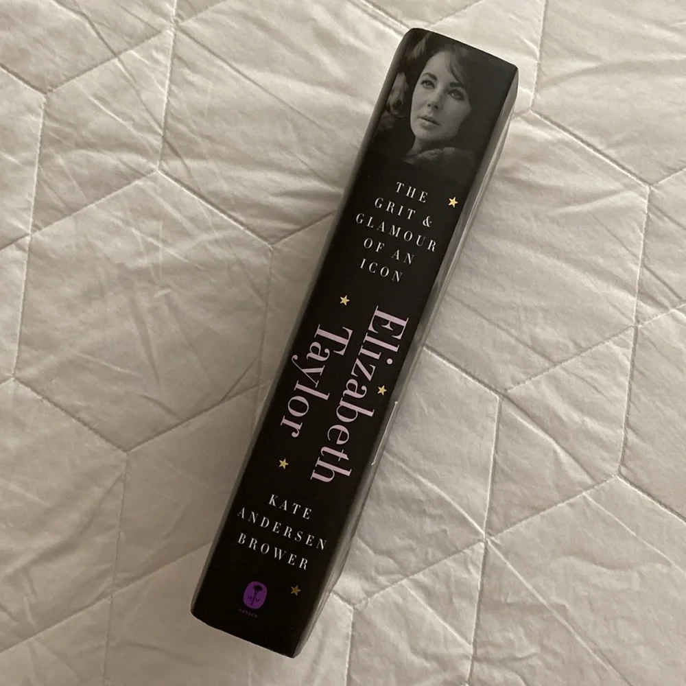 Elizabeth Taylor Biography - Picture 3 of 3